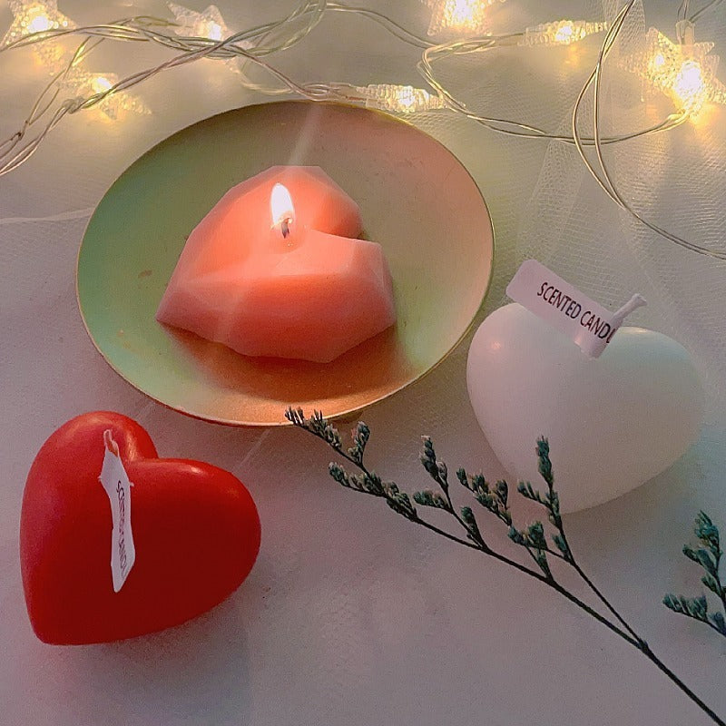 Diamond Love Candle Valentine's Day Gift Heart shaped Decoration with Hand Gift Shooting Small Props Aromatherapy Candle