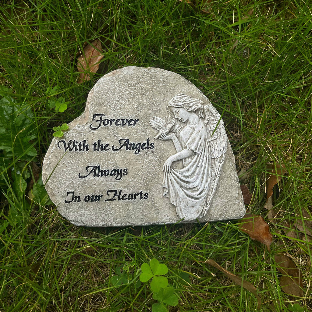 Outdoor Heart shaped Angel Statue Monument Resin Decoration