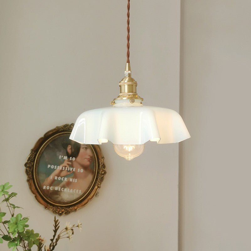 Creamy Style Luxury Octagonal Flower Lamp Modern Elegant  Lamp