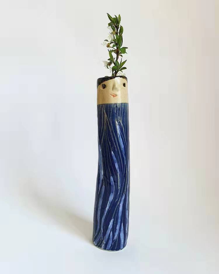 Beautiful Resin Crafts Bohemian Family Vase Living Room Dining Room Decoration - Velora Home Deco
