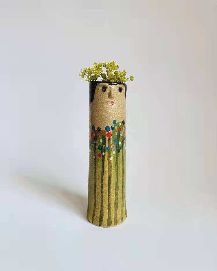 Beautiful Resin Crafts Bohemian Family Vase Living Room Dining Room Decoration - Velora Home Deco