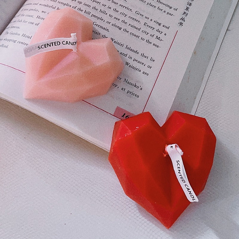 Diamond Love Candle Valentine's Day Gift Heart shaped Decoration with Hand Gift Shooting Small Props Aromatherapy Candle