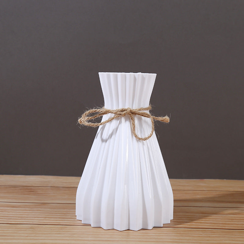 Folded Paper Vase with Waistline, Minimalist Modern Vase, Creative Twine-Closed Artificial Flower Vase, Plastic Flower Arrangement Vase