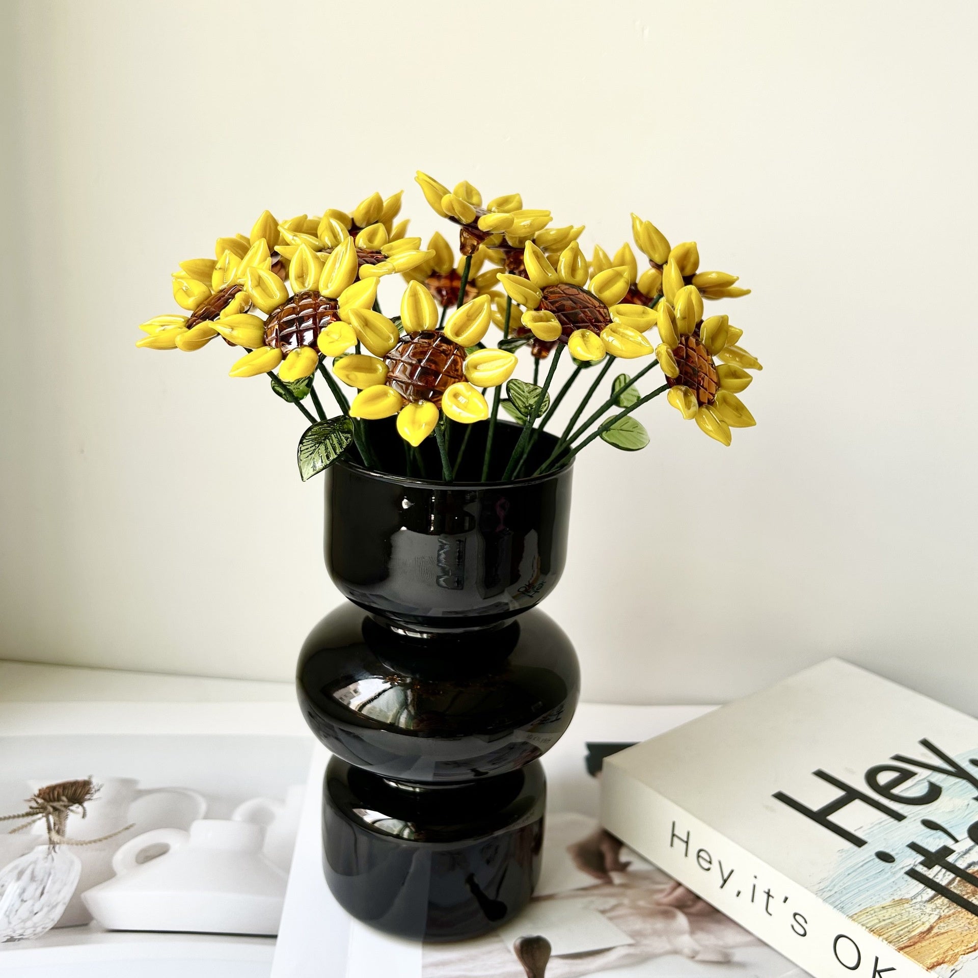 Glass Birth Flower Iron Wire Flower Iron Wire Flower Simulation Desktop Ornament Vase